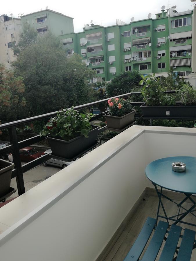 Absolute Blloku Apartment Тирана Экстерьер фото